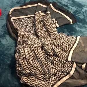 Black and white sarong.